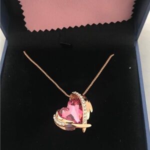 Elegant Pink Heart Pendant Necklace